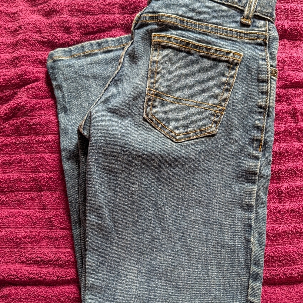 Fit Blue Jeans - Picture 2 of 3